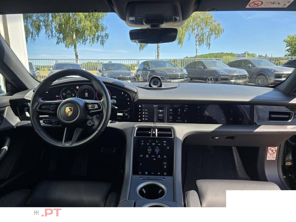 Porsche Taycan 4S