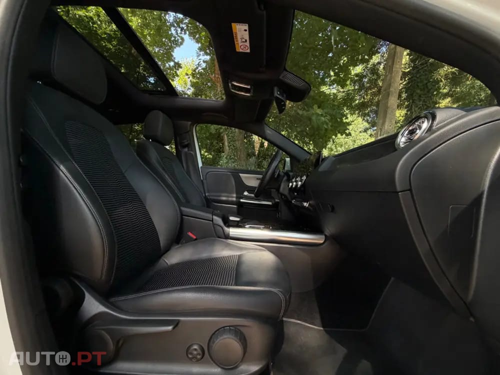 Mercedes-Benz GLA 250 e 8G-DCT Special Edition