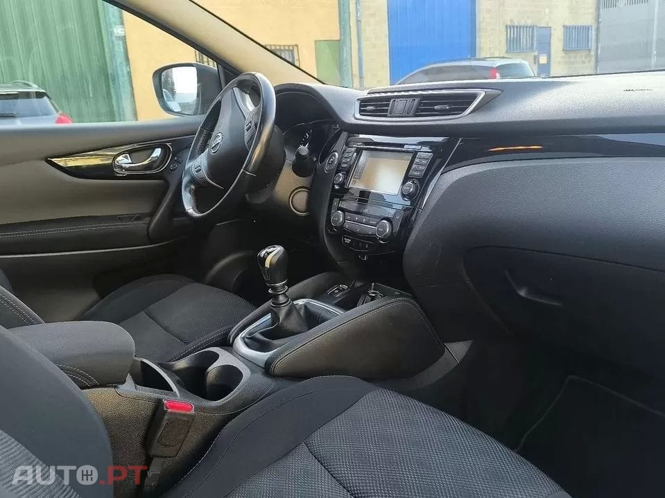 Nissan Qashqai 1.5 dCi Tekna J19