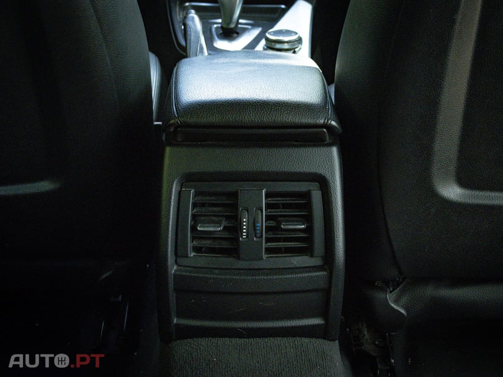 BMW 318 d Touring Auto