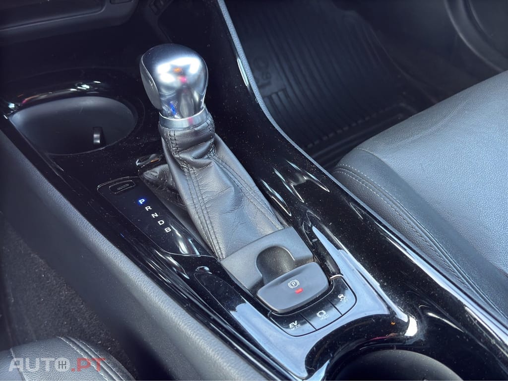 Toyota C-HR 1.8 HSD Exclusive+P.Luxury