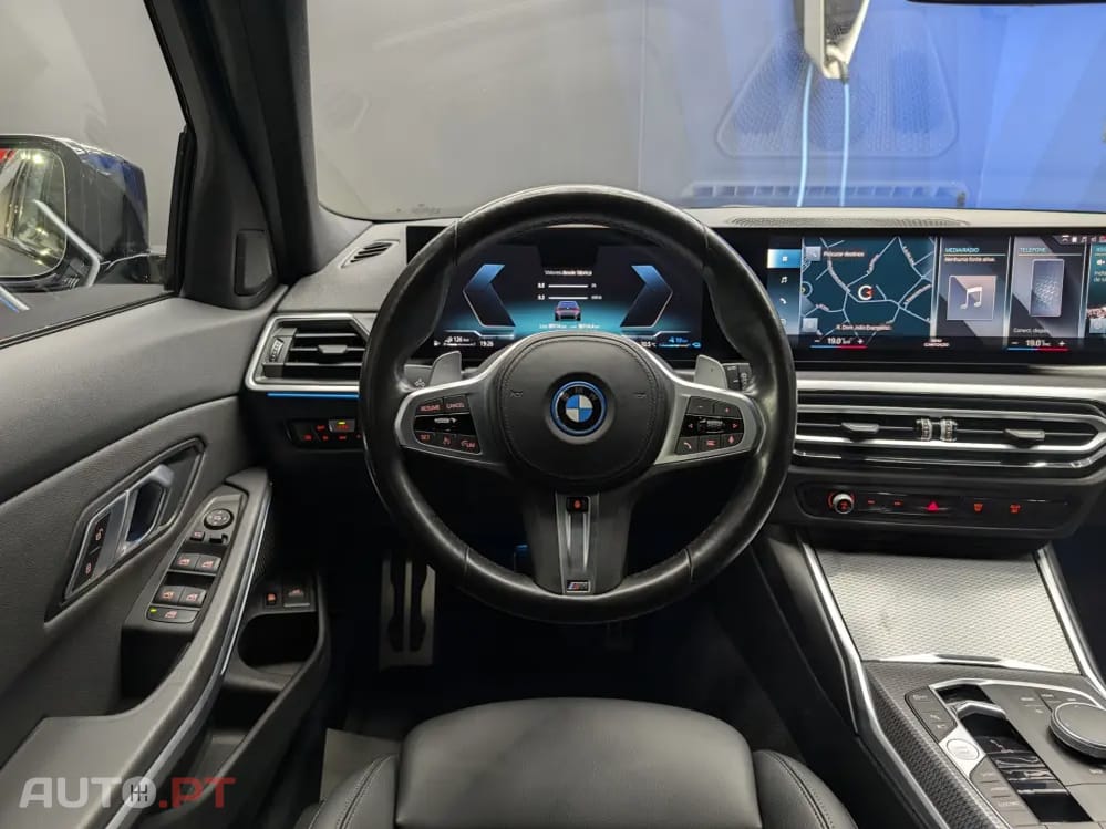 BMW 320 e Pack Desportivo M Auto