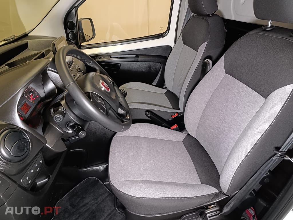 Fiat Fiorino 1.3 M-jet Adventure