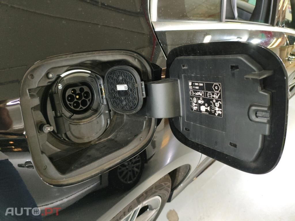 Mercedes-Benz A 250 e Style Plus