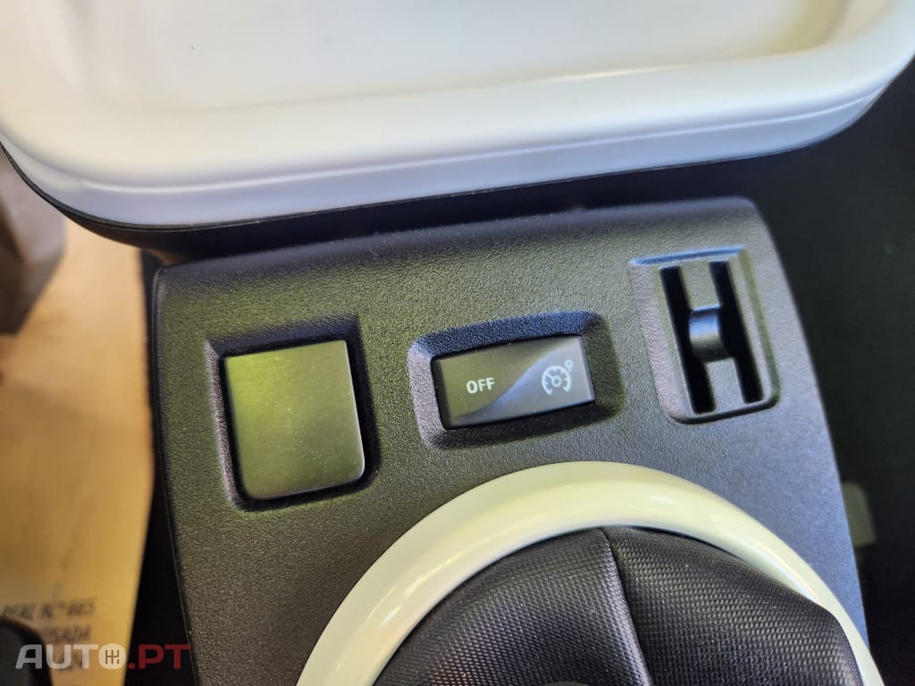 Renault Twingo 1.0 SCe Night&Day