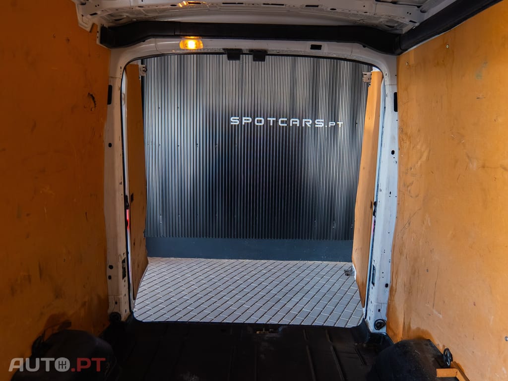 Ford Transit 310 L3 2.2 TDCi H2 Ambiente
