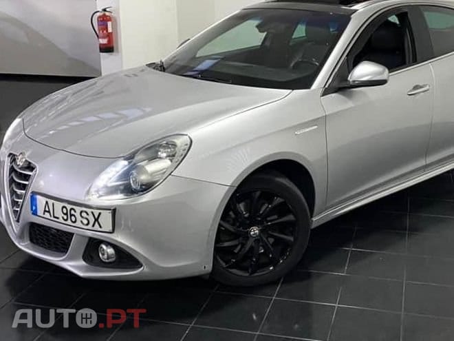 Alfa Romeo Giulietta 2.0 JTDm Sprint Speciale