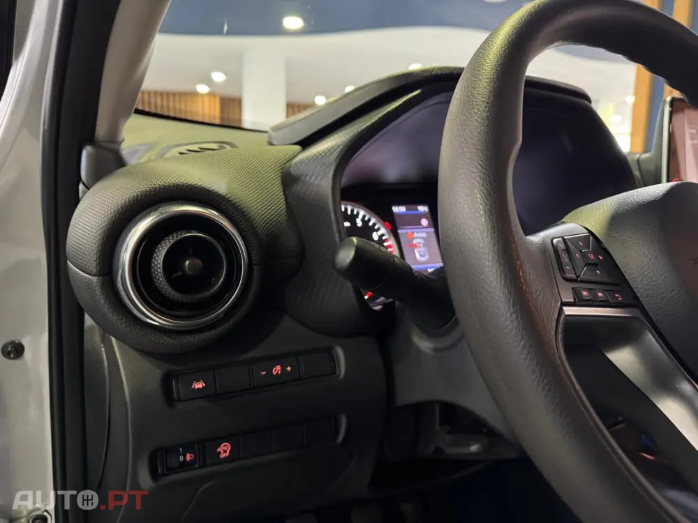 Nissan Juke 1.0 DIG-T N-Connecta NAV.