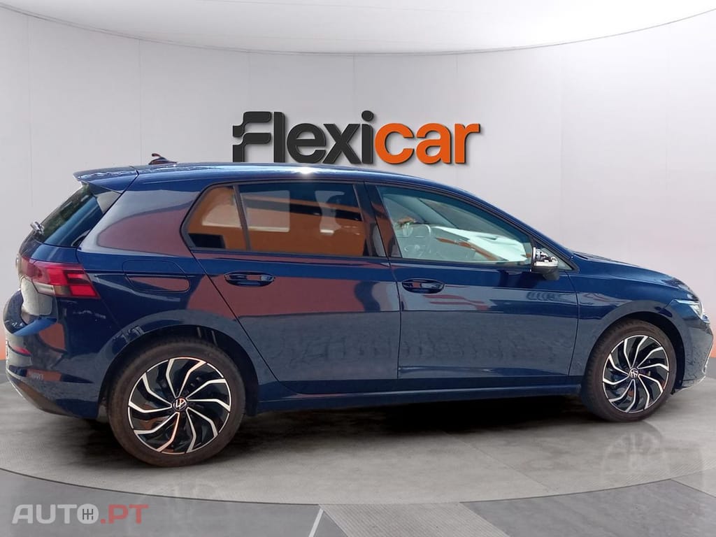 Volkswagen Golf 1.0 TSI LIFE