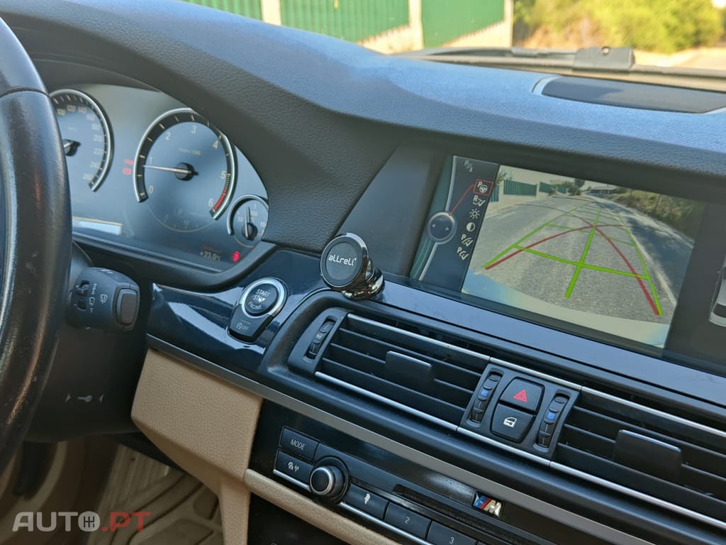 BMW 520 520d Luxury BluePerformance Bose Sport Auto