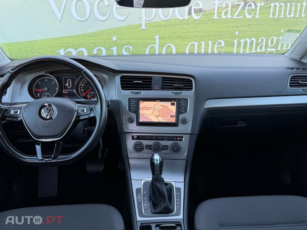 Volkswagen Golf 1.6 TDI Confortline DSG