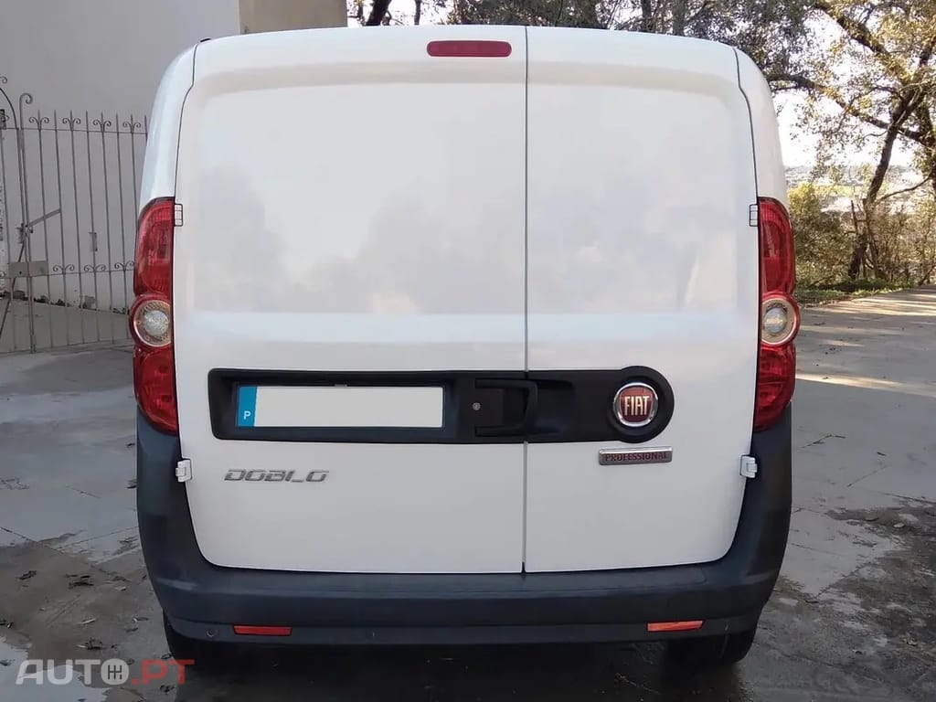 Fiat Doblo CARGO 1.3 M-JET EASY 3 Lugares 95cv C/IVA