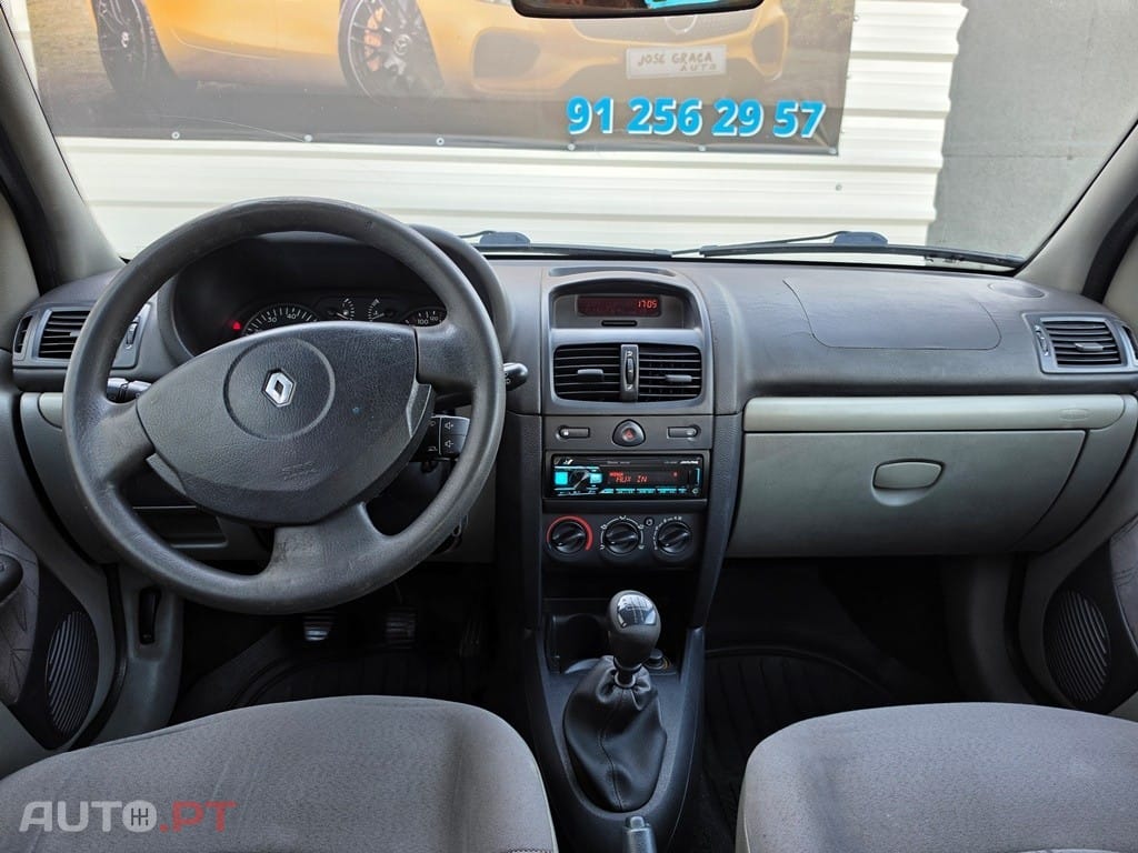Renault Clio 1.2 16V Expression