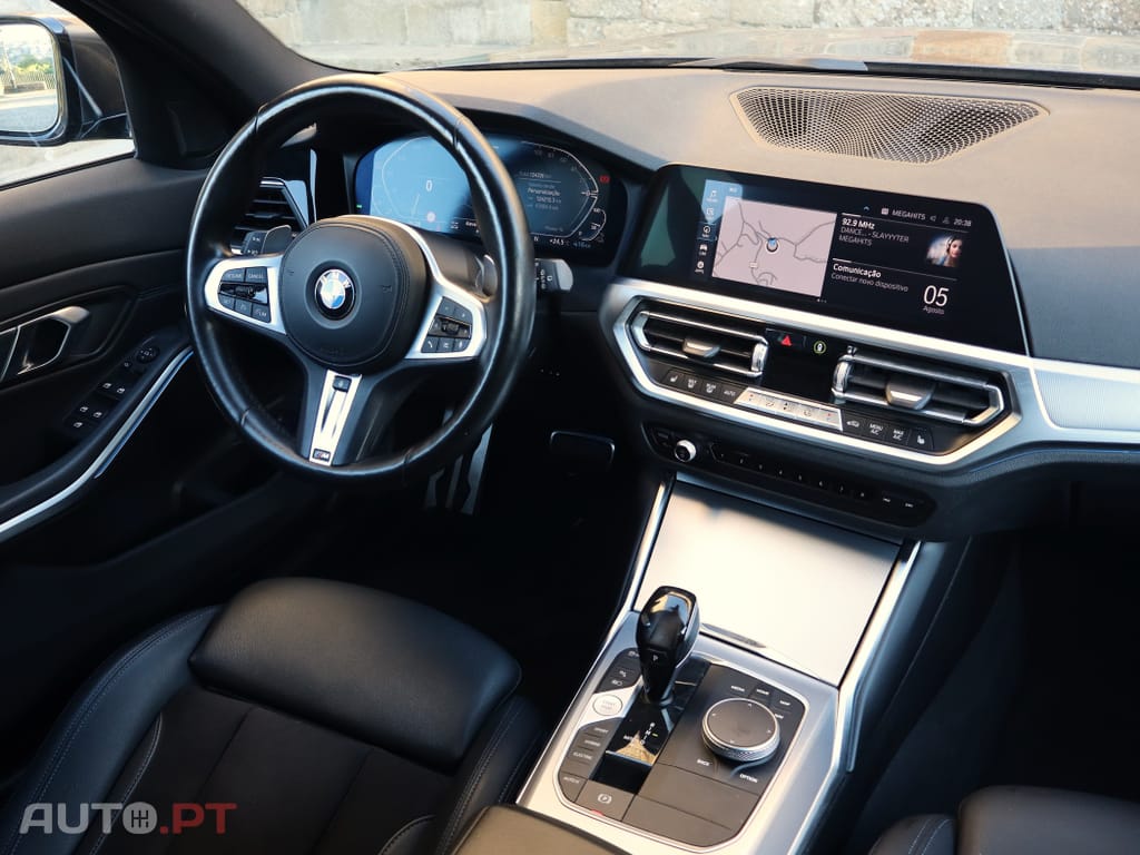 BMW 330 e Touring Pack M Auto