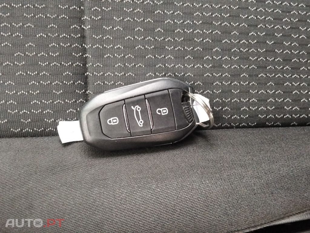 Opel Crossland X 1.2 T Innovation Aut.