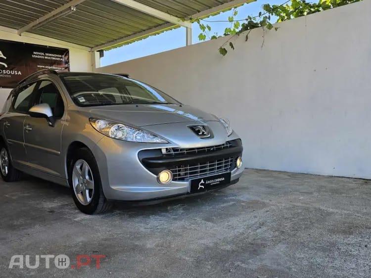 Peugeot 207 SW 1.4 VTi Sportium