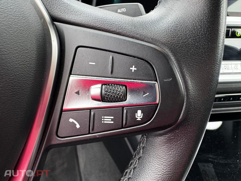 BMW 320 e Auto