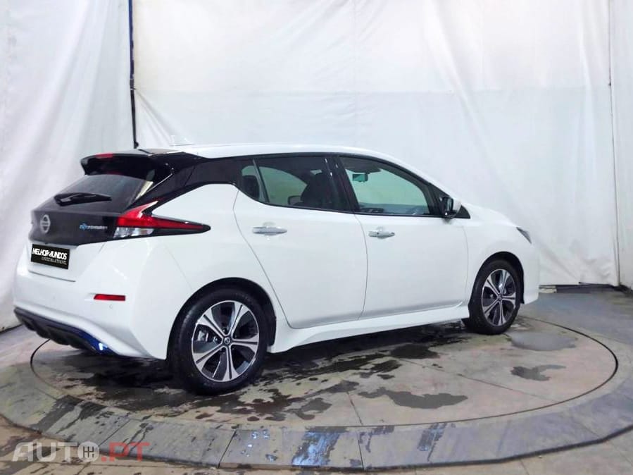 Nissan Leaf 40 kWh TEKNA