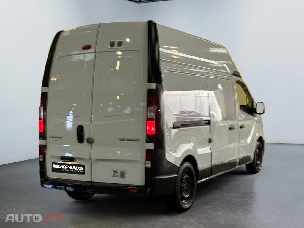 Renault Trafic 2.0 dCi L2H2 1.2T