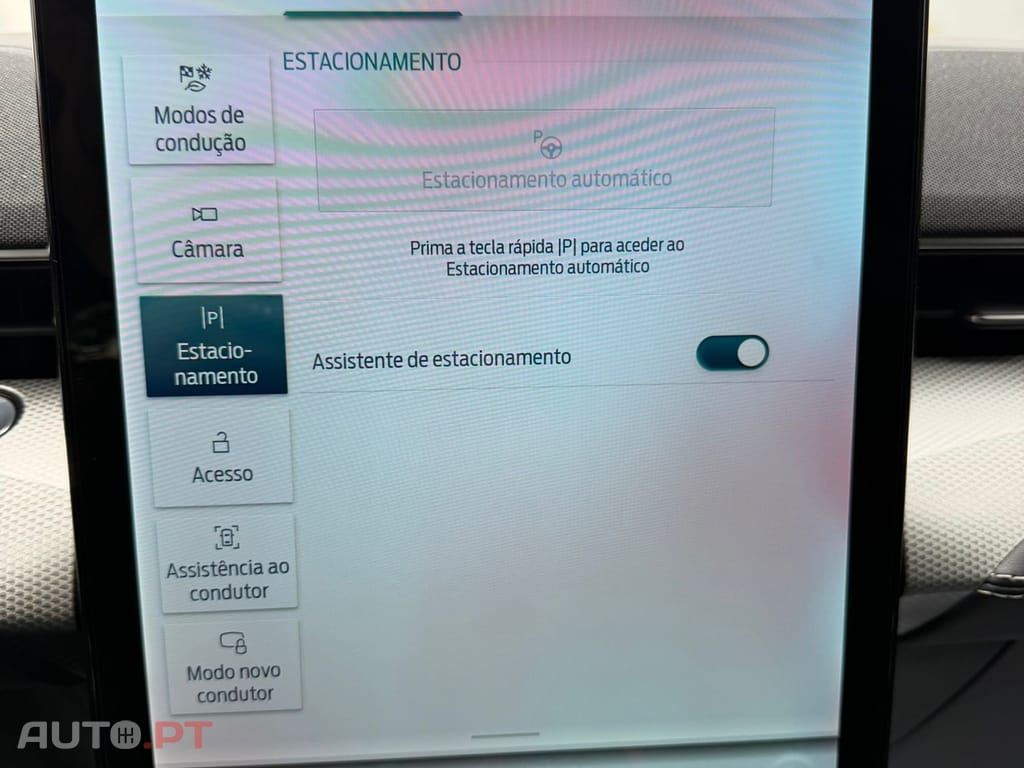 Ford Mustang Mach-E Standard