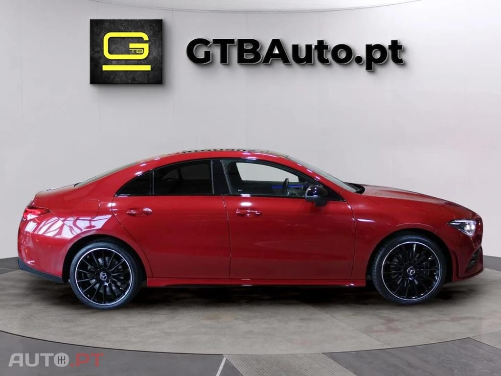 Mercedes-Benz CLA 250 e AMG I.V.A DEDUTÍVEL  