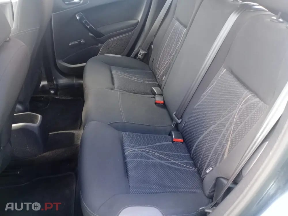 Peugeot 208 1.4 HDi Active
