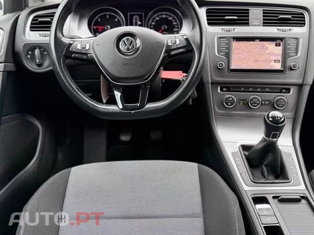 Volkswagen Golf other_Outro