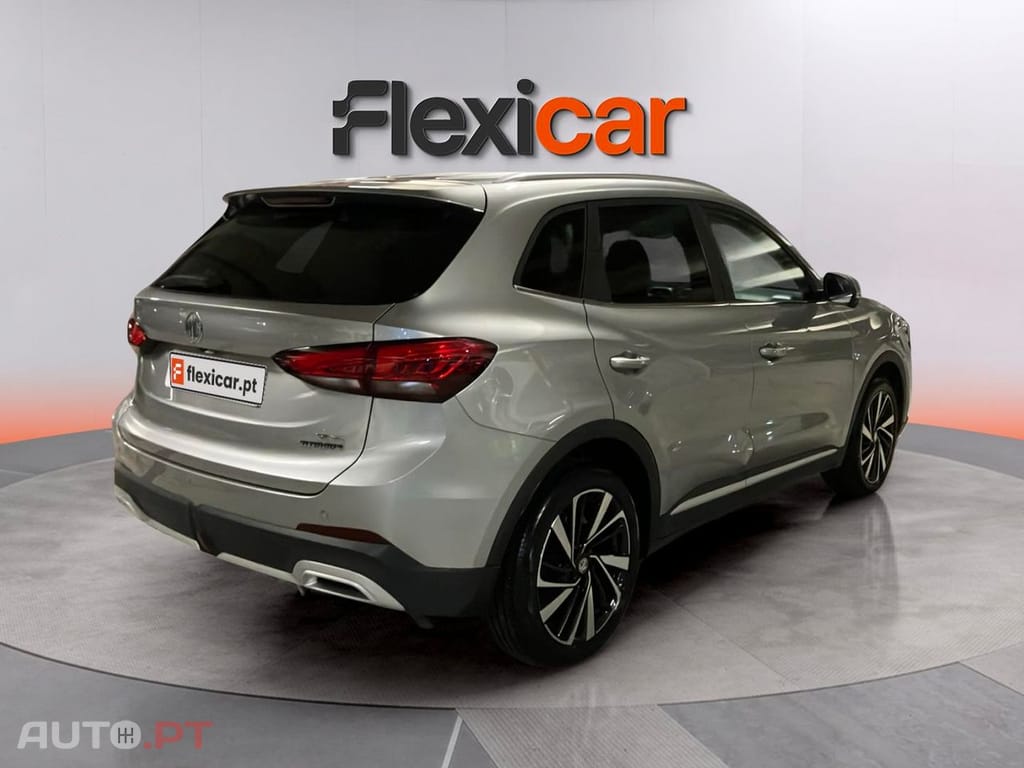 MG ZS 1.5 Hybrid+ Luxury