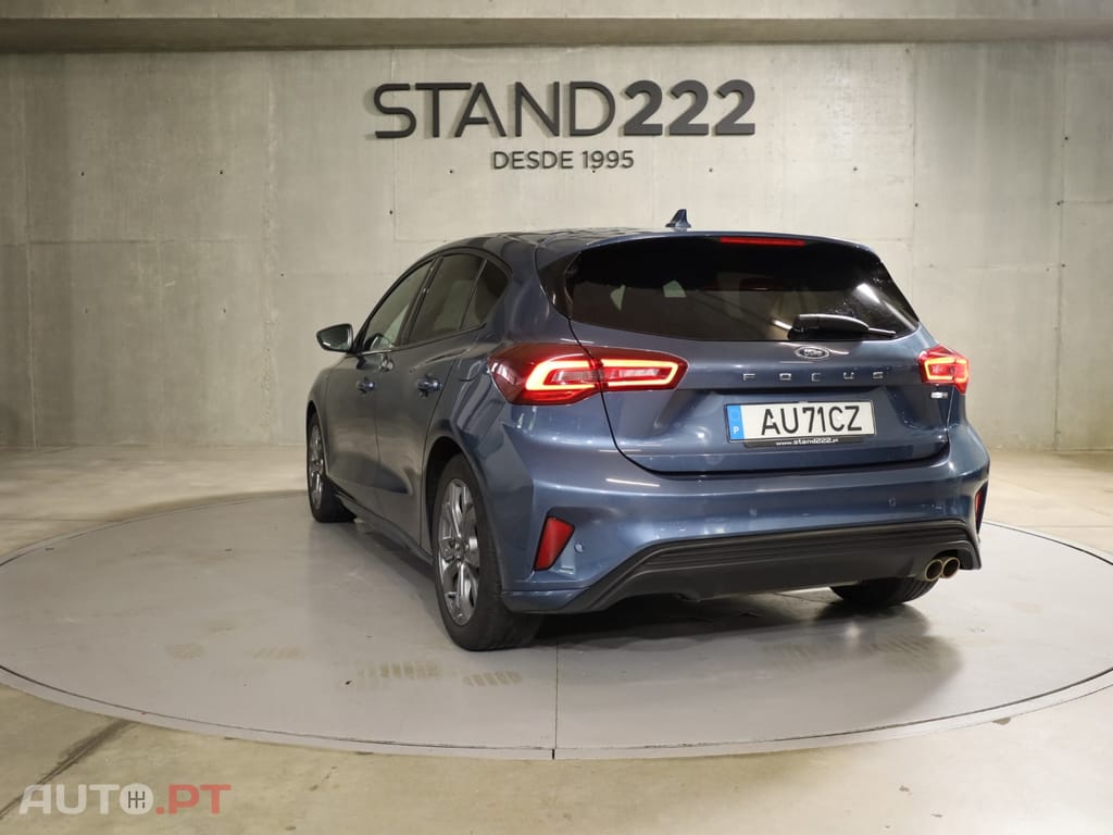 Ford Focus 1.0 EcoBoost MHEV ST-Line