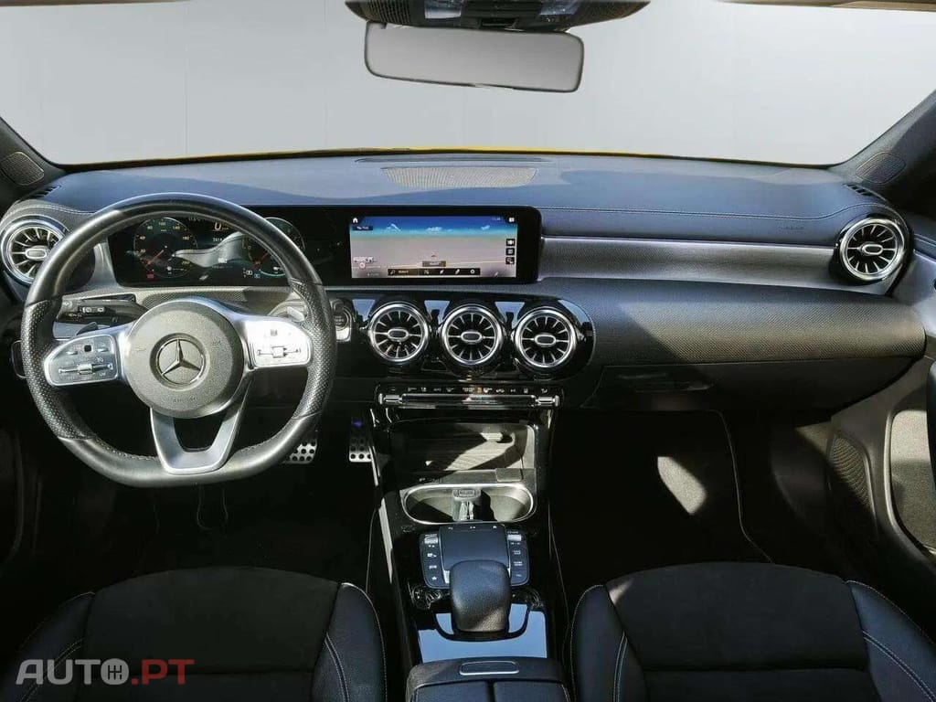 Mercedes-Benz A 250 AMG Line
