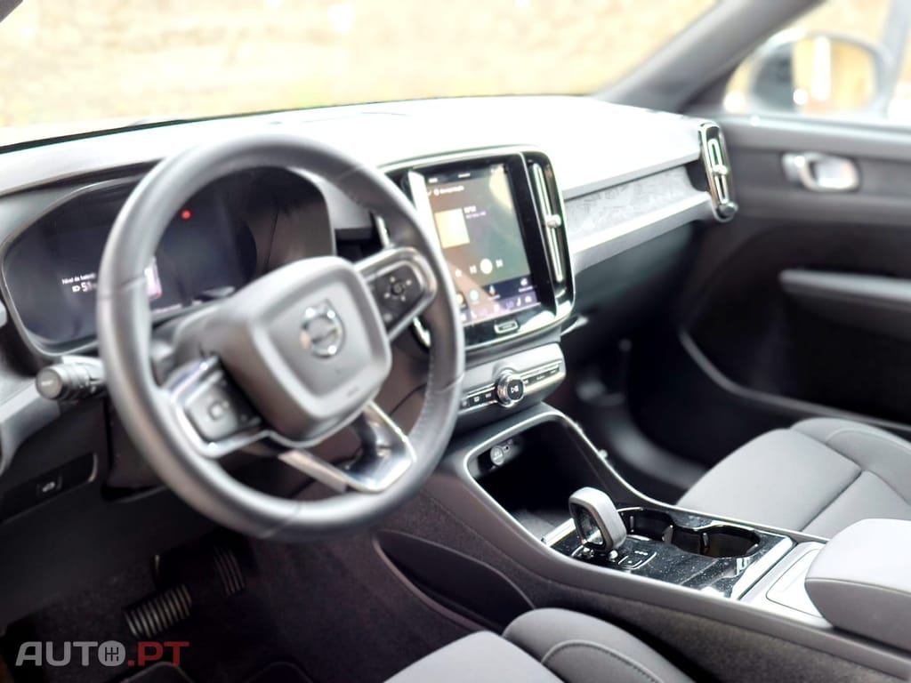 Volvo XC40 Recharge Extended Range Plus
