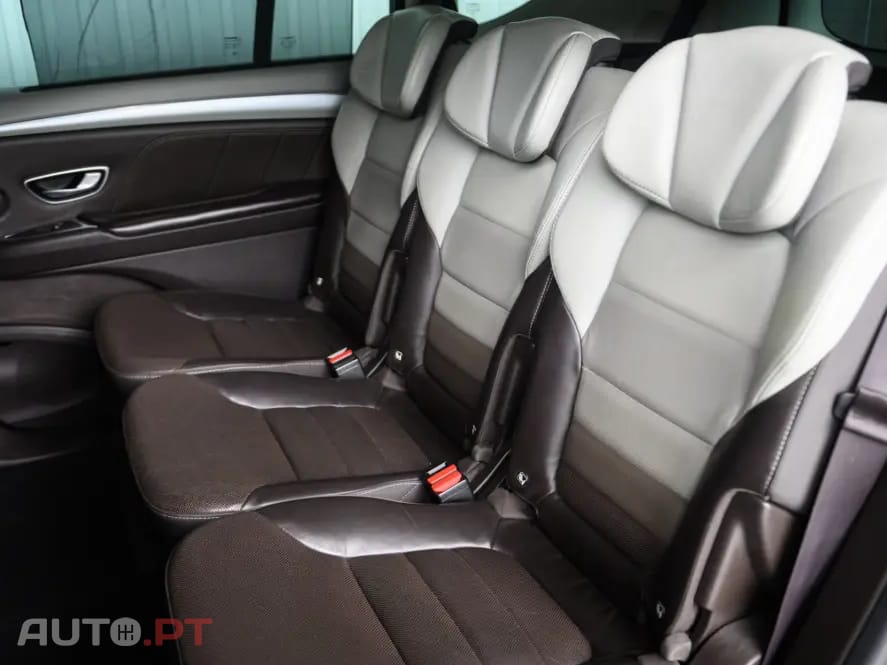Renault Espace 1.6 dCi Zen EDC