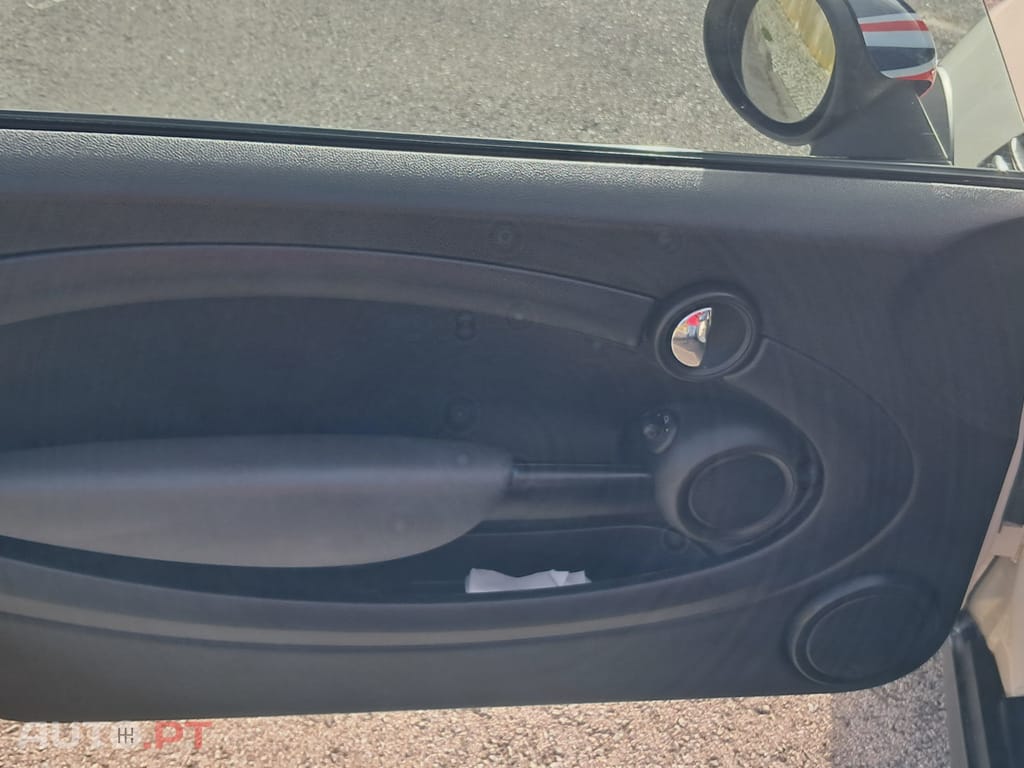 MINI One 1.6 diesel / 90 cv/ cx-6