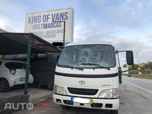 Toyota Dyna M35.33 6Lugares
