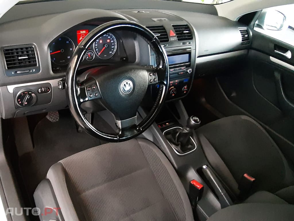 Volkswagen Golf Variant Confortline Bluemotion 1.9 TDI 105 CV