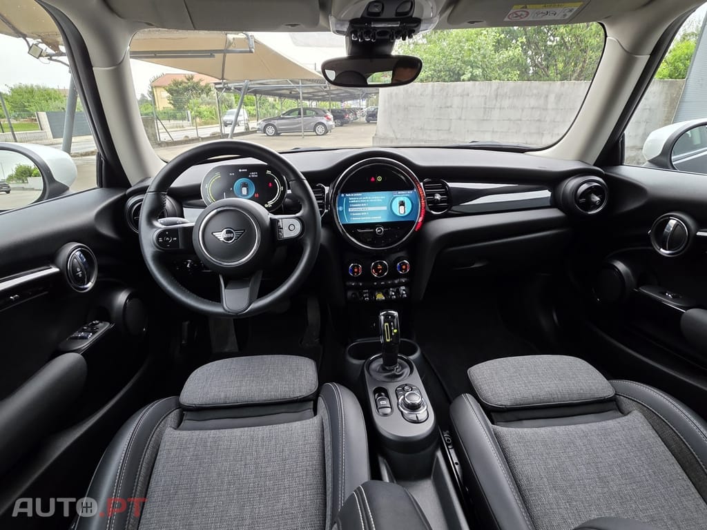 MINI Cooper Cooper E Classic S