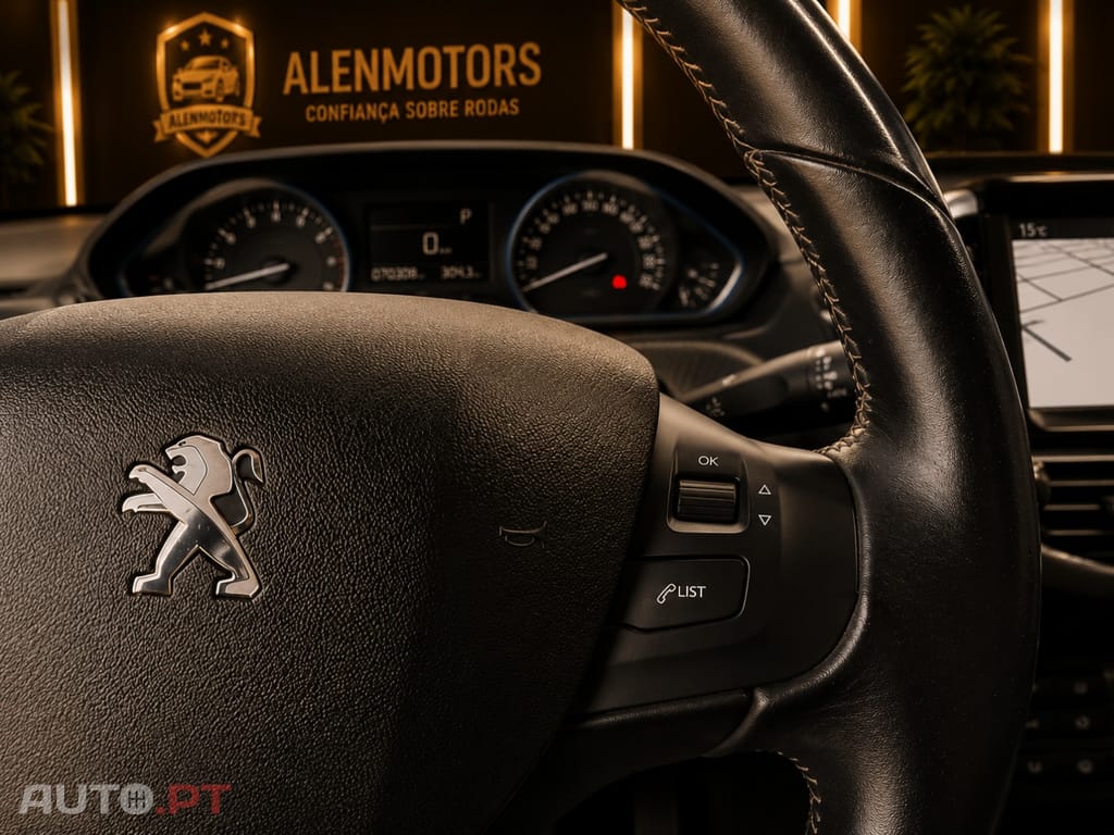 Peugeot 2008 1.2 PureTech Allure EAT6