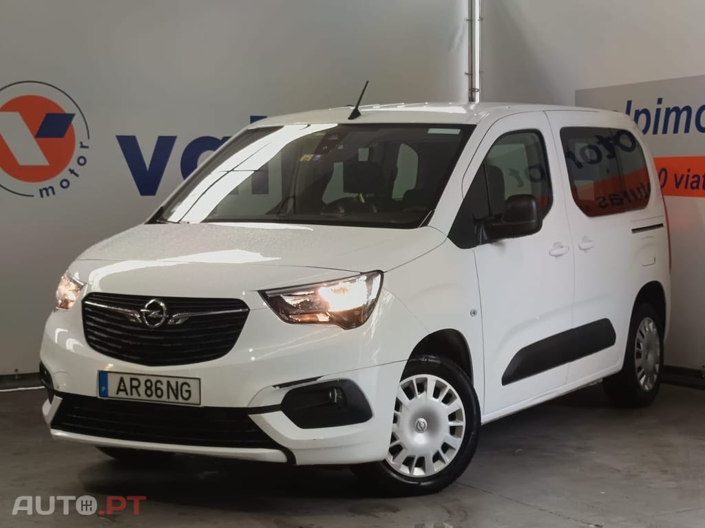 Opel Combo 1.5 CDTi L1H1 Essentia