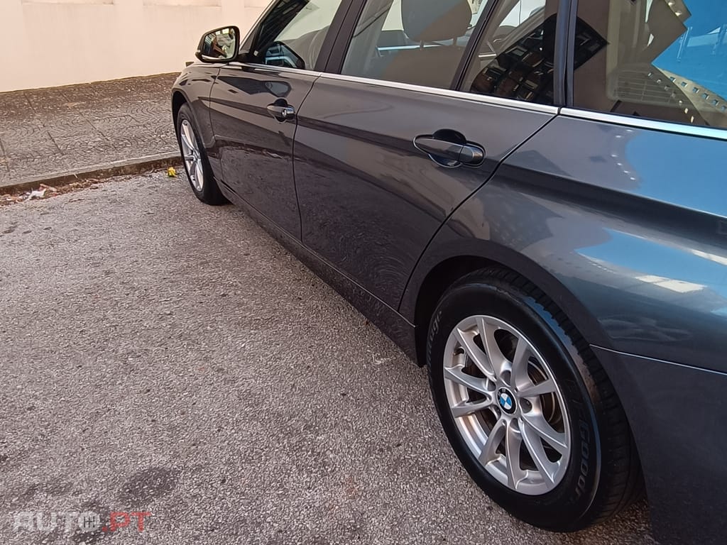BMW 318 D f11