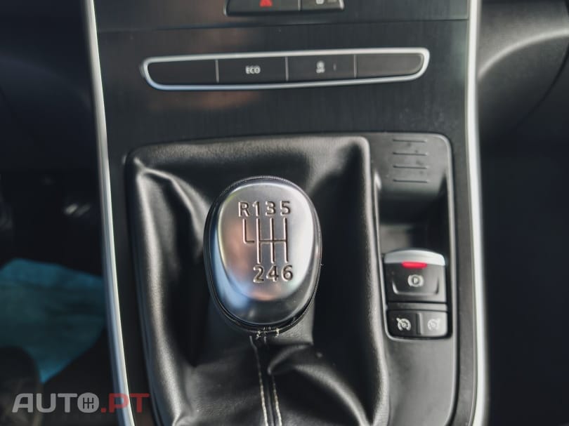 Renault Scénic 1.3 TCe Limited