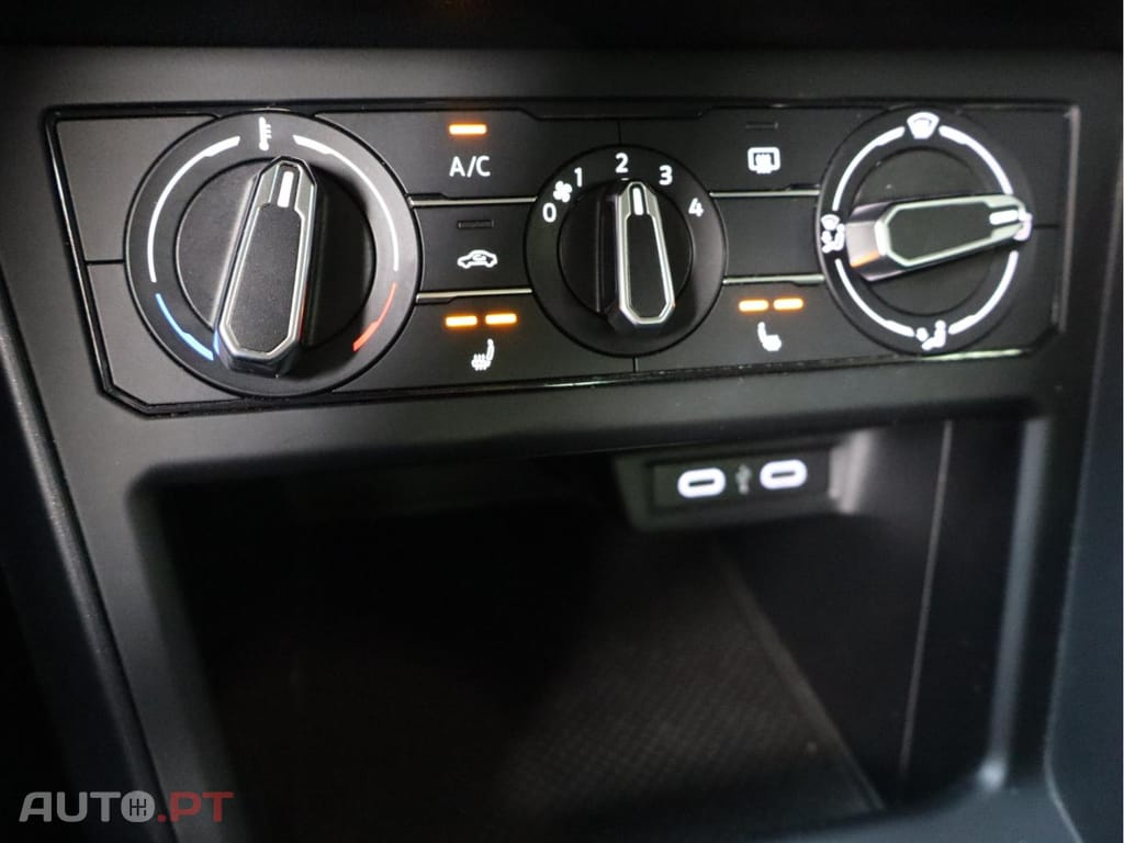 Volkswagen Polo 1.0  Confortline