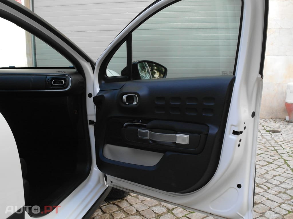 Citroen C3 1.2 PureTech C-Series
