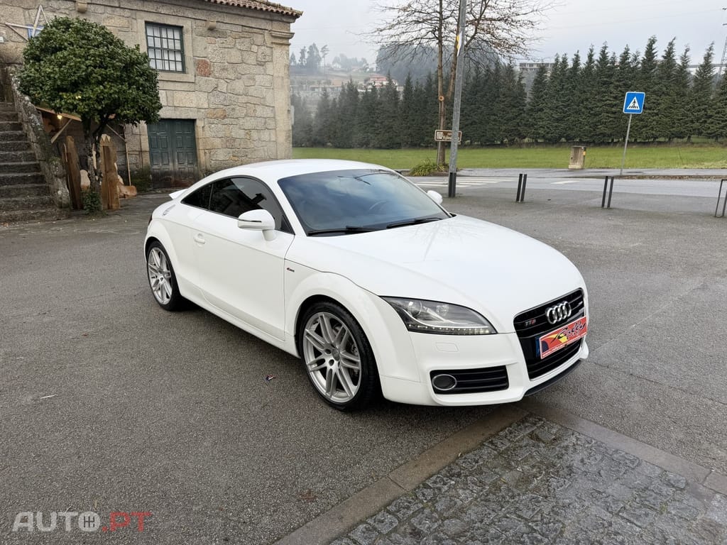 Audi TT 1.8 TFSI S-line