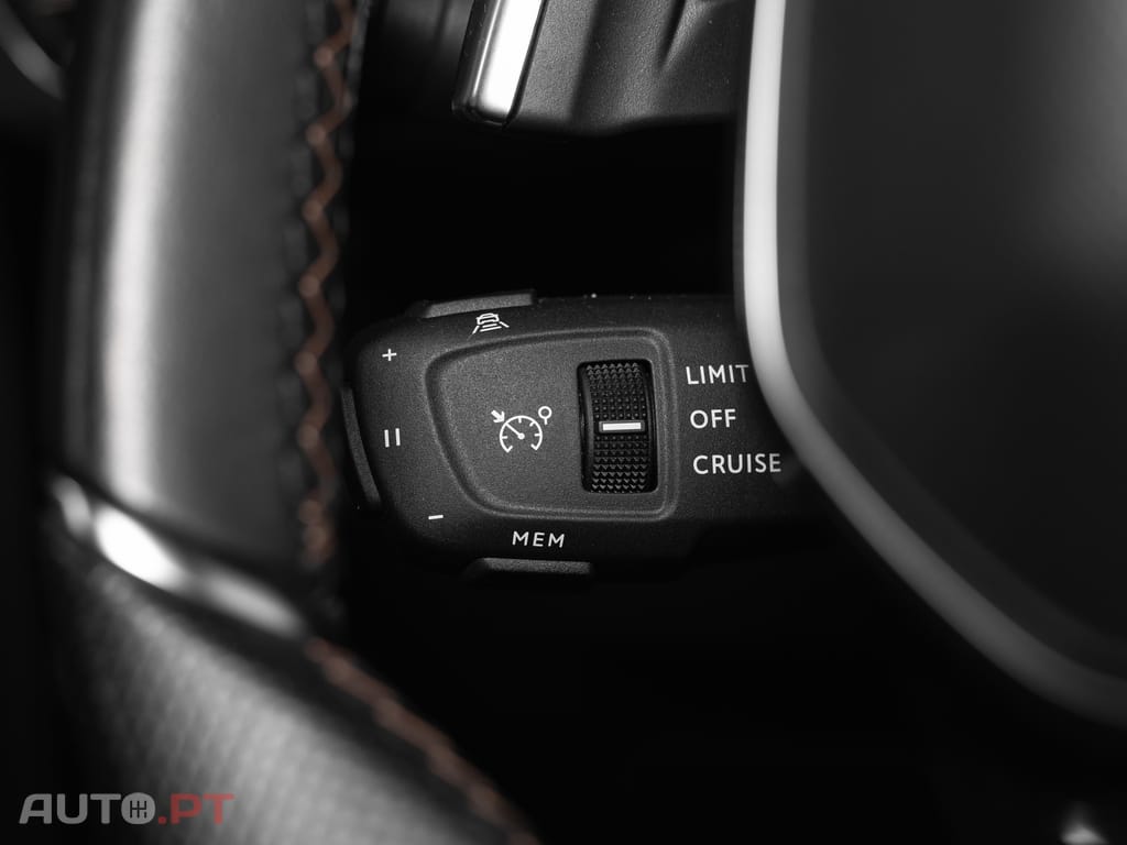 Peugeot 5008 1.2 PureTech GT EAT8