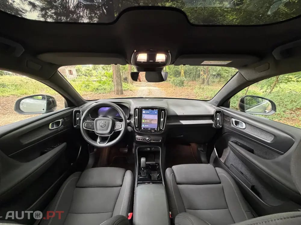 Volvo C40 Recharge Twin Motor Core