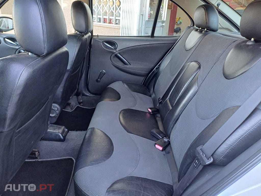 Rover 25 outro — fotografia 7
