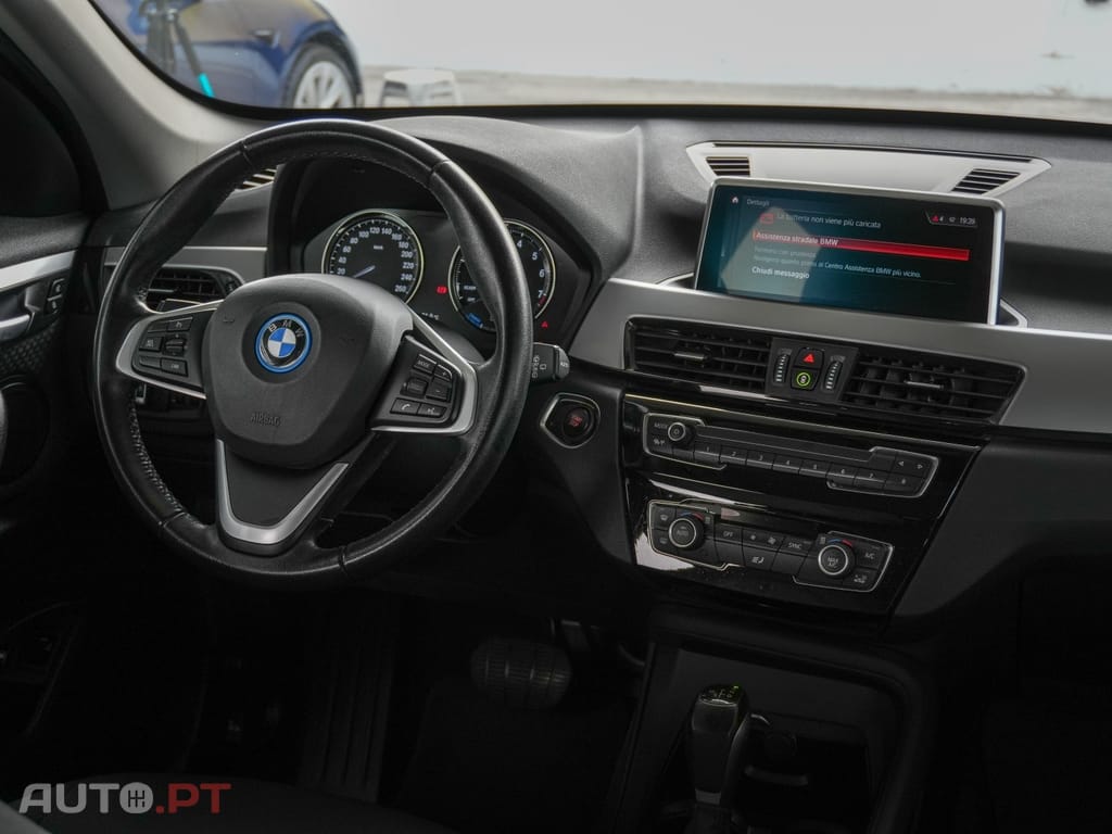 BMW X1 xDrive25e