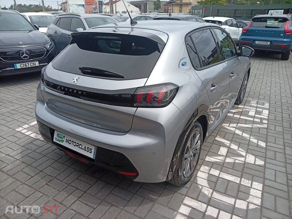Peugeot E-208 50 kWh Allure