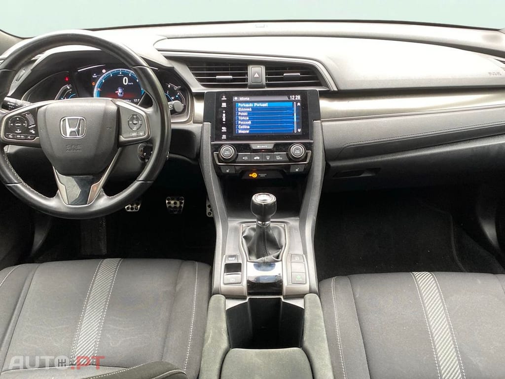 Honda Civic 1.0 i-VTEC Elegance