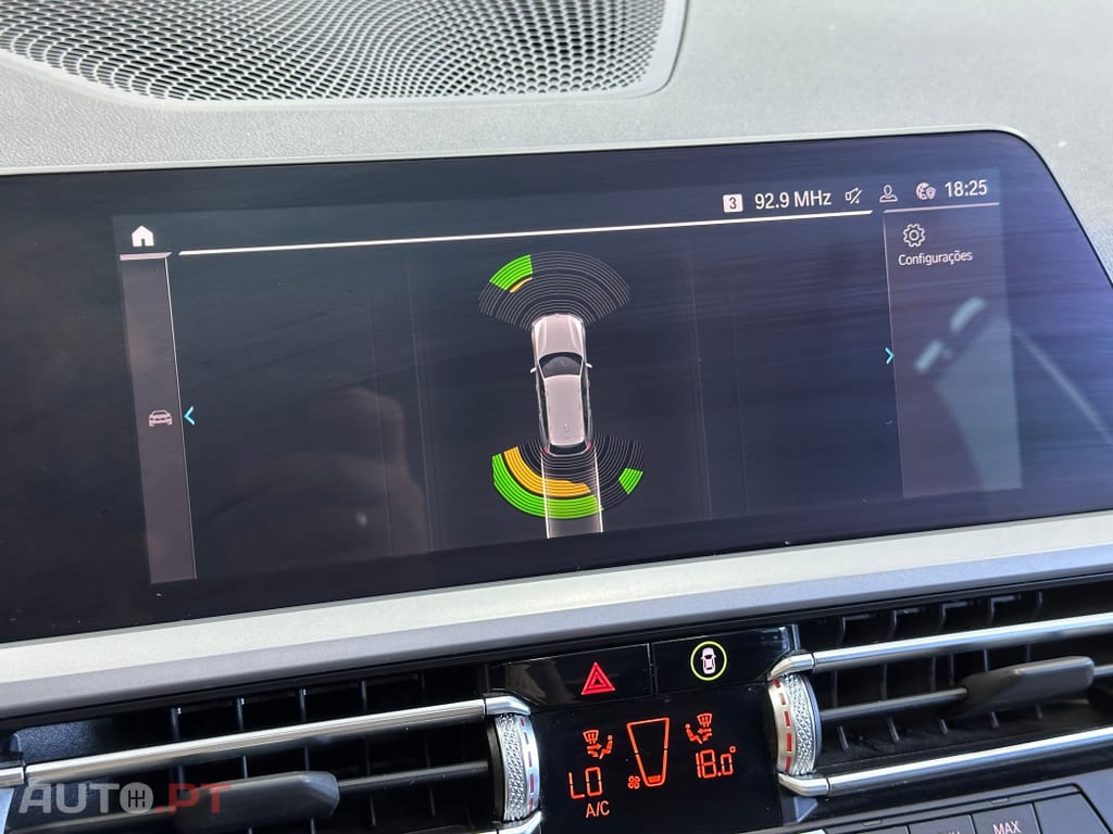 BMW 330 e Corporate Edition Auto — fotografia 17